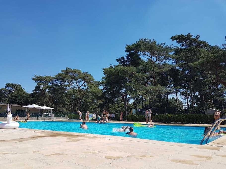 3 Bedroom Chalet On Camping Gt Balen 外观 照片
