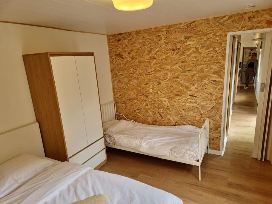 3 Bedroom Chalet On Camping Gt Balen 外观 照片