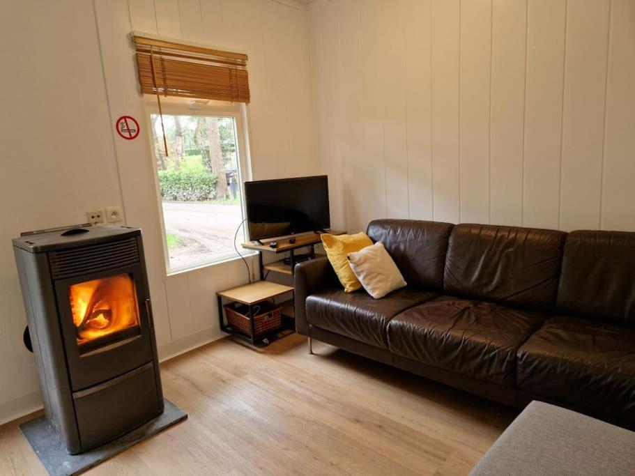 3 Bedroom Chalet On Camping Gt Balen 外观 照片