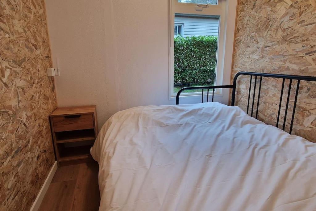 3 Bedroom Chalet On Camping Gt Balen 外观 照片