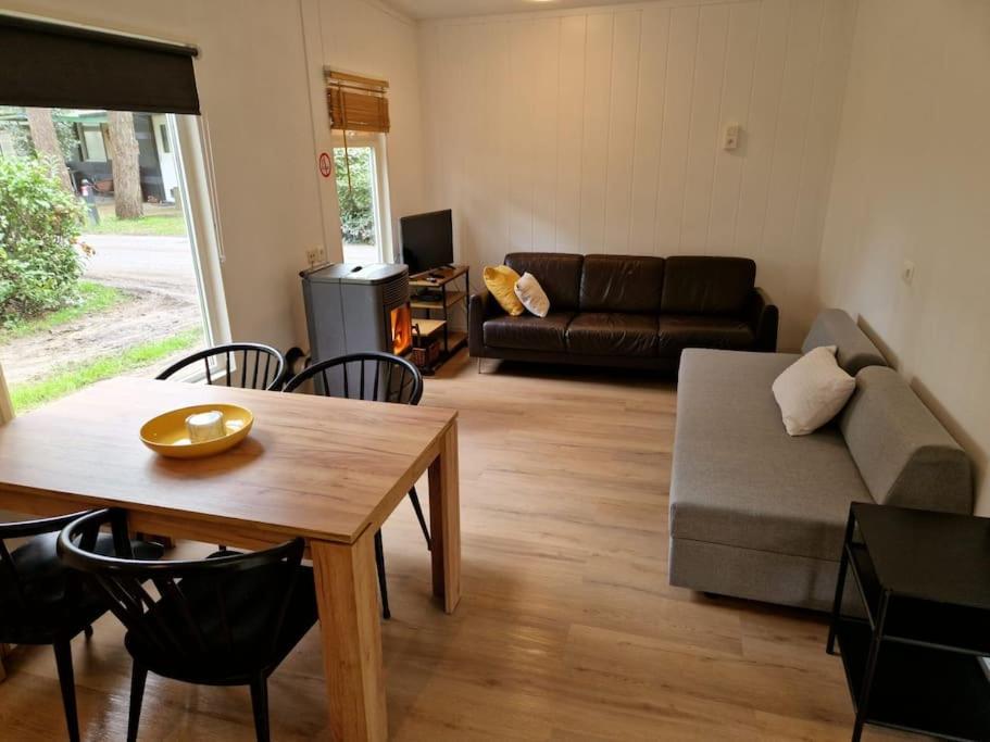 3 Bedroom Chalet On Camping Gt Balen 外观 照片